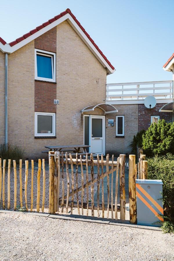 Mosselbank 93 - Noordzeepark Ouddorp, With Private Front And Back Garden Near The Beach - Not For Companies Eksteriør bilde